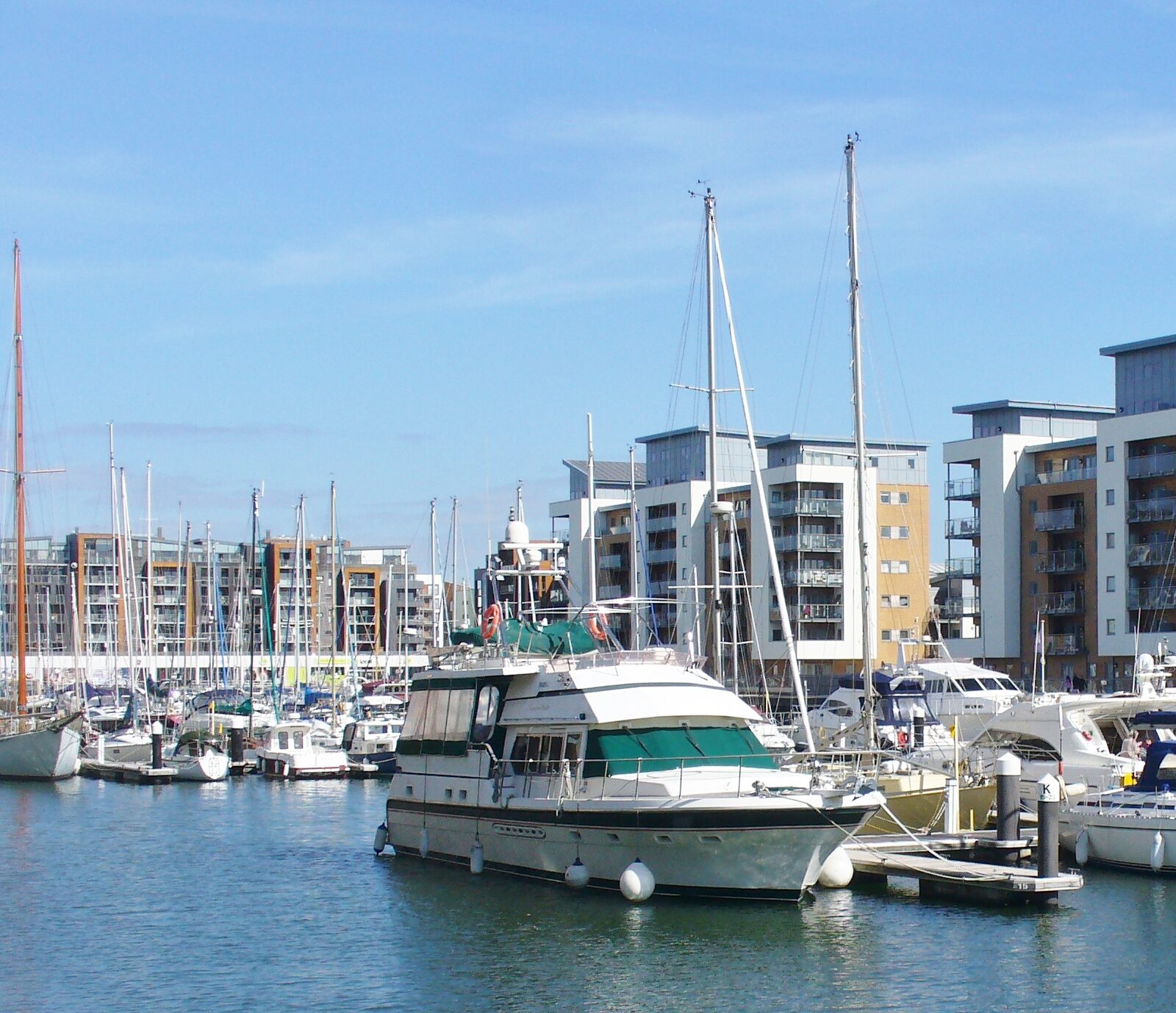 Driveway Cleaning Portishead 5 Portishead Marina geograph.org .uk 5267030 e1745993513670